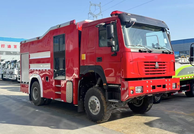 25���������(q��)ԽҰ7��ɭ������܇����(sh��)�c�Ј���(b��o)�r(ji��)